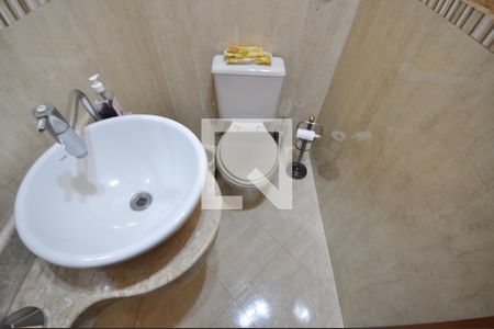 Lavabo de casa à venda com 3 quartos, 200m² em Vila Constança, São Paulo