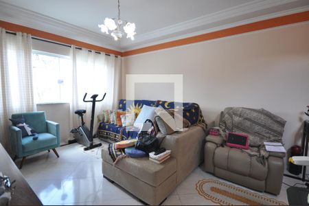 Sala de casa à venda com 3 quartos, 200m² em Vila Constança, São Paulo