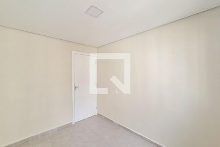 Quarto 2 de apartamento para alugar com 2 quartos, 44m² em Parque Bristol, São Paulo