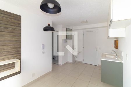Sala de apartamento para alugar com 2 quartos, 32m² em Parque Sao Rafael, São Paulo
