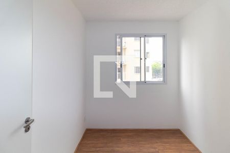 Quarto 2 de apartamento para alugar com 2 quartos, 32m² em Parque Sao Rafael, São Paulo