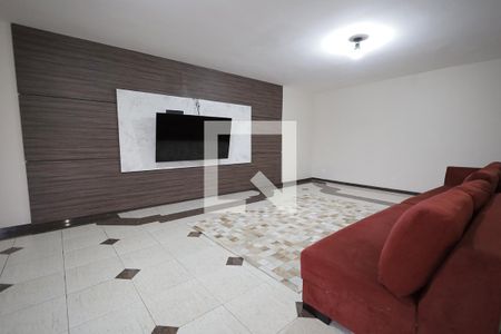 Sala de casa à venda com 3 quartos, 700m² em Utinga, Santo André