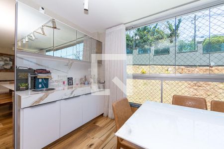 Sala de apartamento à venda com 4 quartos, 108m² em Buritis, Belo Horizonte