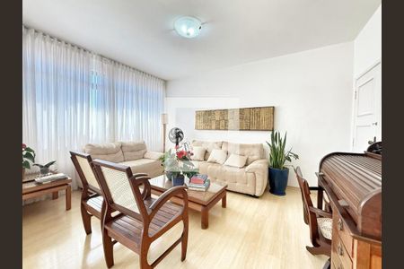 Sala de apartamento à venda com 4 quartos, 142m² em Santa Efigênia, Belo Horizonte