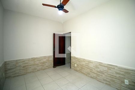 Quarto  de casa à venda com 2 quartos, 139m² em Irajá, Rio de Janeiro