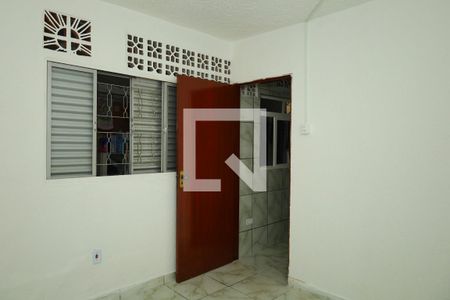 Quarto de casa para alugar com 1 quarto, 40m² em Vila Verde, São Paulo