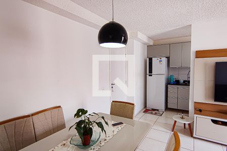 Sala de apartamento à venda com 2 quartos, 45m² em Curicica, Rio de Janeiro