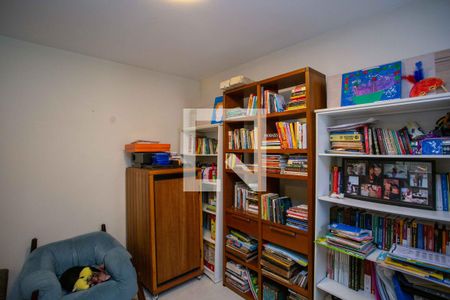 Sala de Estar de casa à venda com 3 quartos, 363m² em Jardim Brasilandia, São Bernardo do Campo