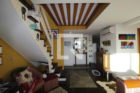 Sala 1 de apartamento à venda com 3 quartos, 110m² em Passo D’areia, Porto Alegre