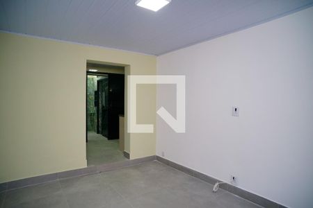 Sala de casa para alugar com 1 quarto, 30m² em Cubango, Niterói