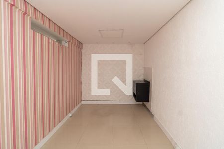 Quarto de Serviço de casa para alugar com 2 quartos, 80m² em Vila Leonor, São Paulo