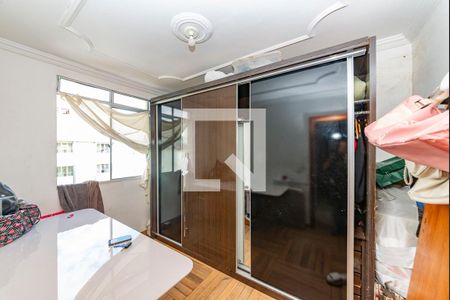 Quarto 2 de apartamento para alugar com 2 quartos, 44m² em Jardim São José, Belo Horizonte