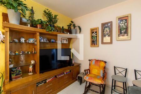 Sala de apartamento à venda com 2 quartos, 60m² em Vila Milton, Guarulhos