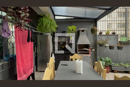 Quintal de casa à venda com 2 quartos, 136m² em Jardim Paulista, São Paulo