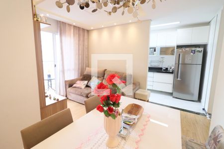 Sala de apartamento à venda com 2 quartos, 55m² em Continental, Osasco