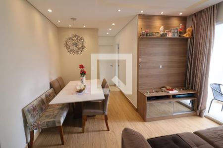 Sala de apartamento à venda com 2 quartos, 55m² em Continental, Osasco