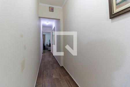 Corredor de casa para alugar com 2 quartos, 100m² em Vila Arapua, São Paulo