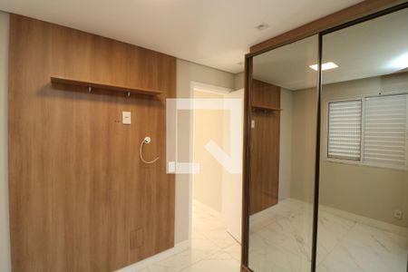 Quarto 1 de apartamento para alugar com 3 quartos, 59m² em Parque São Lourenço, São Paulo