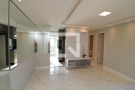 Sala de apartamento para alugar com 3 quartos, 59m² em Parque São Lourenço, São Paulo