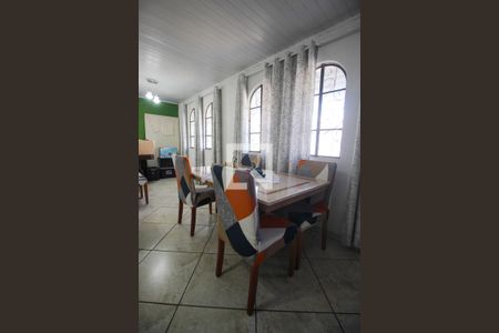 Sala de casa à venda com 2 quartos, 400m² em Jardim Umarizal, São Paulo