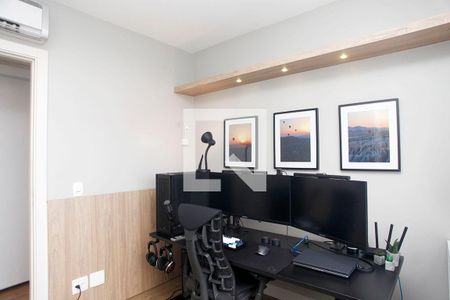 Quarto  de apartamento à venda com 2 quartos, 64m² em Santana, Porto Alegre