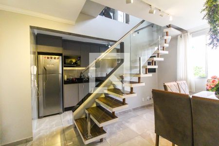 Sala 1 de apartamento para alugar com 2 quartos, 109m² em Vila Curuçá Velha, São Paulo