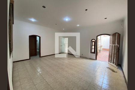 Sala de casa para alugar com 2 quartos, 140m² em Méier, Rio de Janeiro