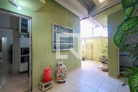 Quintal de casa à venda com 3 quartos, 136m² em Santa Paula, São Caetano do Sul
