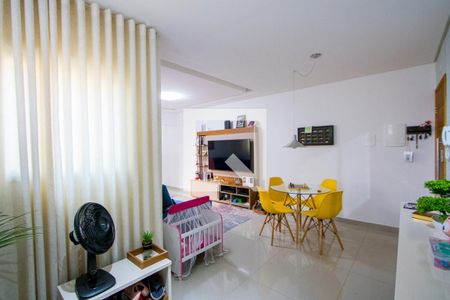 Sala de apartamento à venda com 3 quartos, 140m² em Vila Pires, Santo André