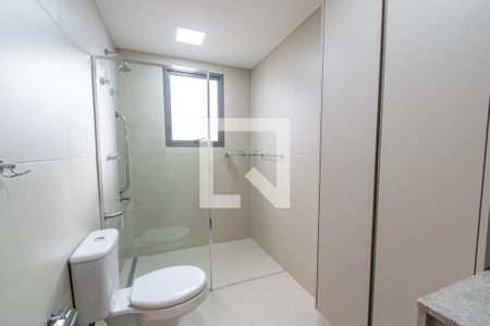 Banheiro de kitnet/studio para alugar com 1 quarto, 32m² em Ipiranga, São Paulo