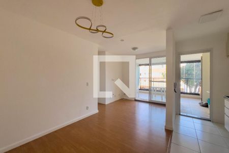 Sala de apartamento para alugar com 3 quartos, 73m² em Cambuci, São Paulo