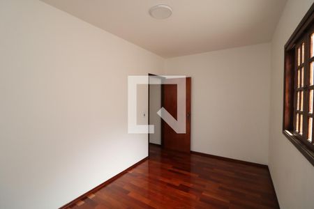 Quarto 1 de casa para alugar com 3 quartos, 205m² em Sítio da Figueira, São Paulo