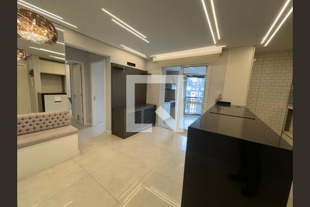 Sala de apartamento à venda com 2 quartos, 65m² em Alphaville Empresarial, Barueri