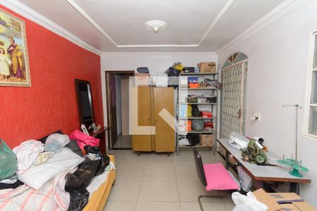 Sala de casa à venda com 4 quartos, 250m² em Novo Eldorado, Contagem