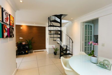 Sala de apartamento para alugar com 3 quartos, 142m² em Jardim Londrina, São Paulo