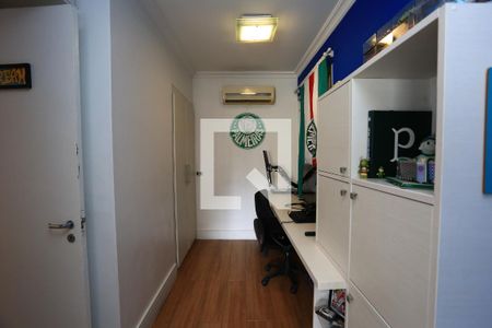 Quarto 1 de apartamento para alugar com 3 quartos, 142m² em Jardim Londrina, São Paulo