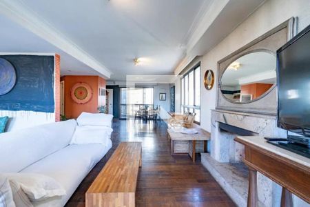 Foto 17 de apartamento à venda com 3 quartos, 220m² em Vila Suzana, São Paulo