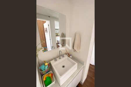 Lavabo de kitnet/studio à venda com 2 quartos, 84m² em Pinheiros, São Paulo