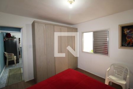 Quarto 2 de casa à venda com 2 quartos, 140m² em Vila Diva, São Paulo