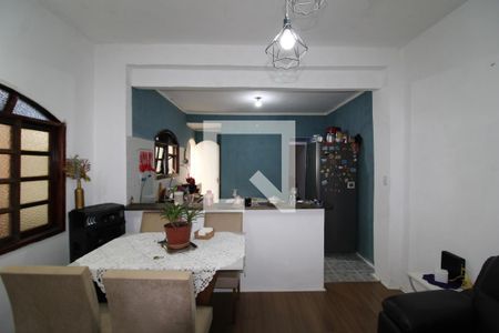 Sala de casa à venda com 2 quartos, 140m² em Vila Diva, São Paulo