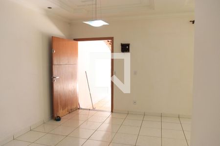 Sala de casa para alugar com 3 quartos, 225m² em Vila Jardim Pompéia, Goiânia