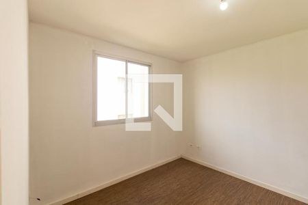 Quarto 1 de apartamento para alugar com 2 quartos, 50m² em Augusta, Curitiba