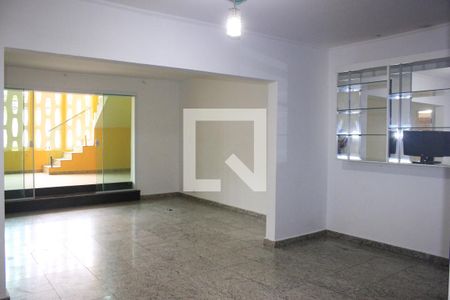 Sala de casa para alugar com 5 quartos, 350m² em Jardim Terezopolis, Guarulhos