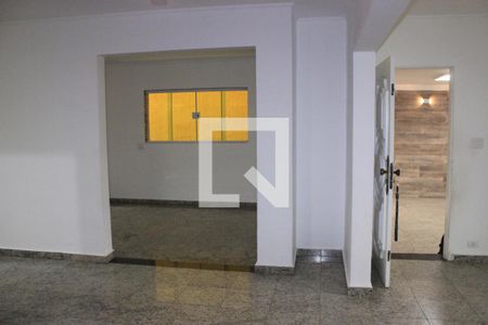 Sala de casa para alugar com 5 quartos, 350m² em Jardim Terezopolis, Guarulhos