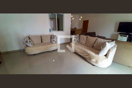 Sala de Estar de casa à venda com 4 quartos, 318m² em City Bussocaba, Osasco