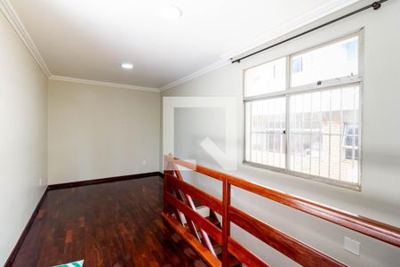 Sala de TV de apartamento para alugar com 3 quartos, 196m² em Silveira, Belo Horizonte