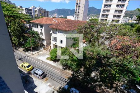 Sala de apartamento à venda com 2 quartos, 64m² em Grajaú, Rio de Janeiro