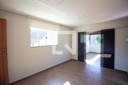 Escritório de casa à venda com 4 quartos, 245m² em Fonte Grande, Contagem