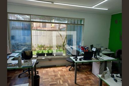 Casa à venda com 4 quartos, 300m² em Brooklin, São Paulo