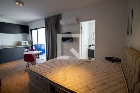 Sala / Quarto - Studio de kitnet/studio à venda com 1 quarto, 35m² em Campo Belo, São Paulo